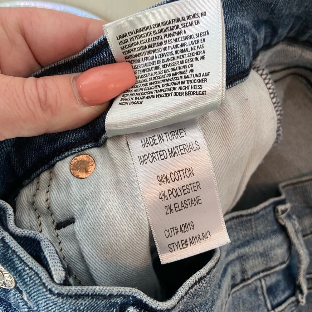 Agolde Sophie Ripped High Waist Crop Jean In Spell - Picture 9 of 13